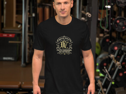 Deus Vult – Faith Forward Tee
